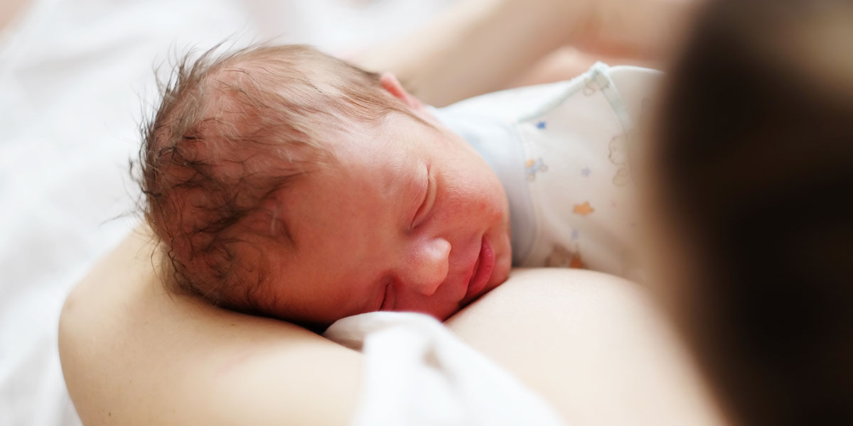 Sucking Breast While Sleeping Video - 6 Things to Expect from Your First Days of Breastfeeding - Penn Medicine  Lancaster General Health